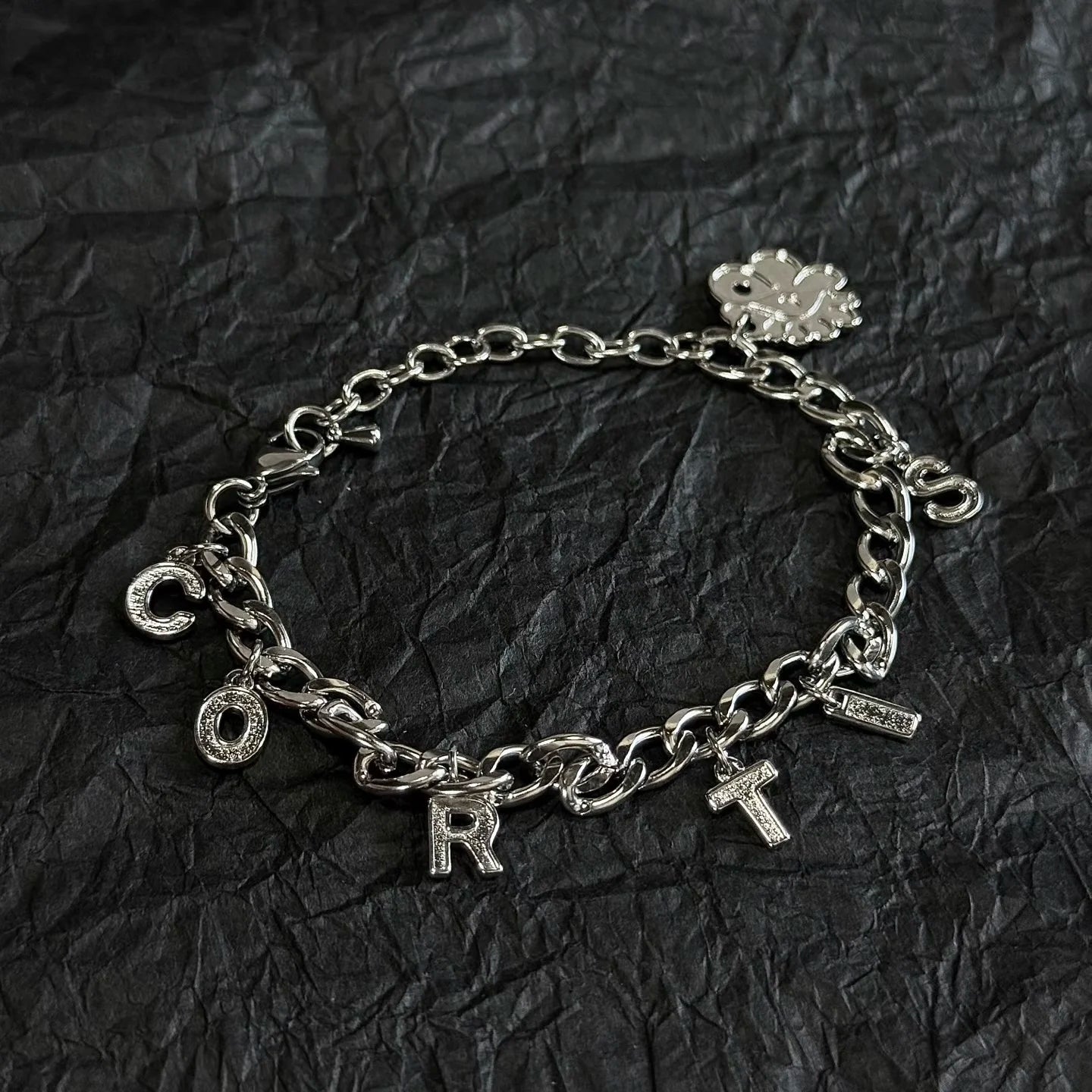 Cortis Exclusive Metal Bracelet